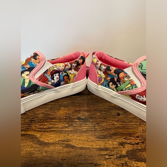 Disney Princess Little/Big Girls Slip In Sneakers NWT Various Sizes - Picture 5 of 6